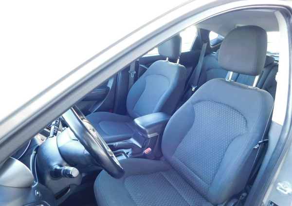 Hyundai ix35 cena 28900 przebieg: 279000, rok produkcji 2011 z Olsztyn małe 211